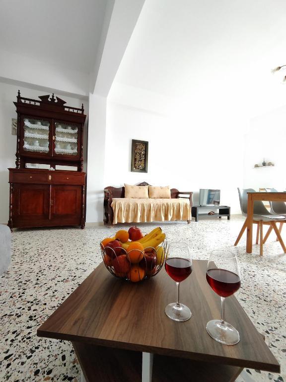 Oasis Apartments เปริสซา ภายนอก รูปภาพ